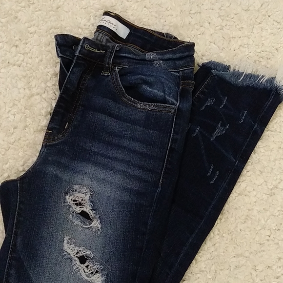 KanCan Skinny Distressed & Patche Jeans Size 25 - Picture 17 of 17